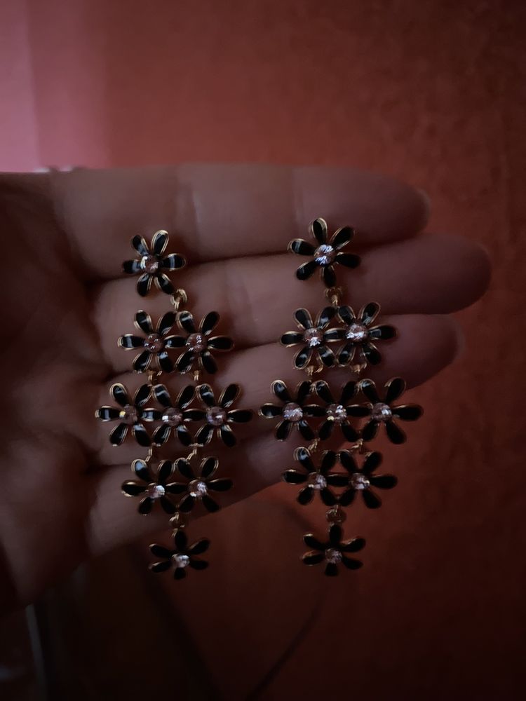 Серьги гвоздики