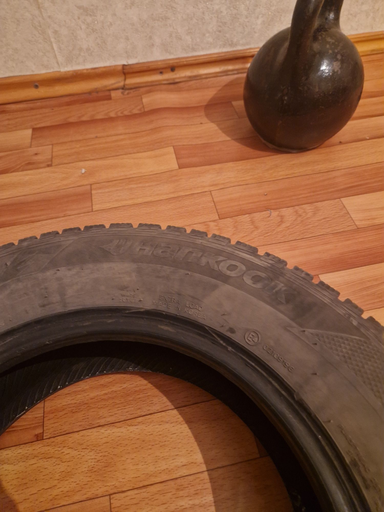 Продам зимние шины Hankook Winter i*Pike RS2 W429 185/70 R14 92T с шип
