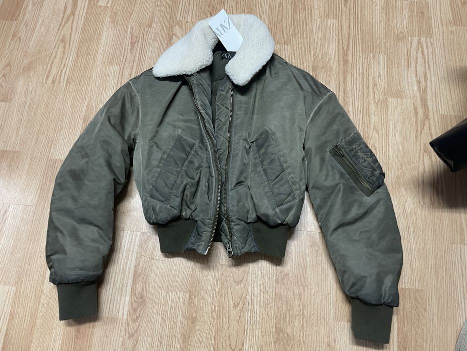 Geaca Zara noua xs army used look rezistenta la ploaie