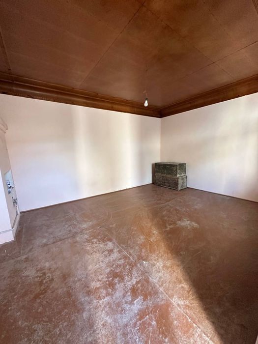 Чиланзар Иподром 2,6 соток сотилади