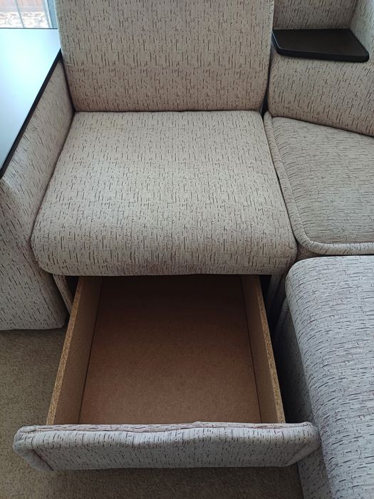 Угловой диван б/у