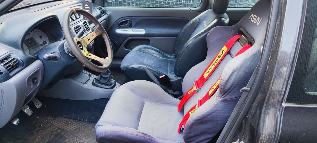 Renault clio sport