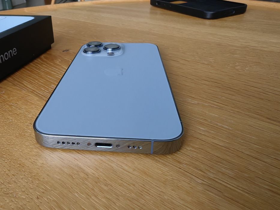 Iphone 13 pro,като нов