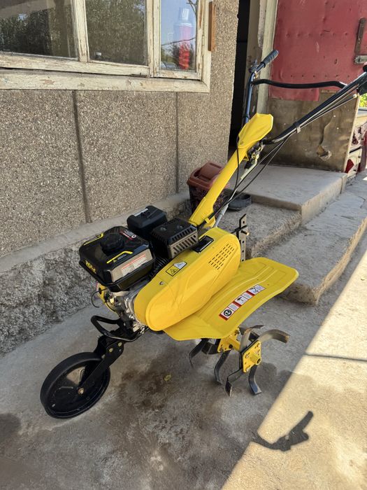 Бензиновый Культиватор Rolf