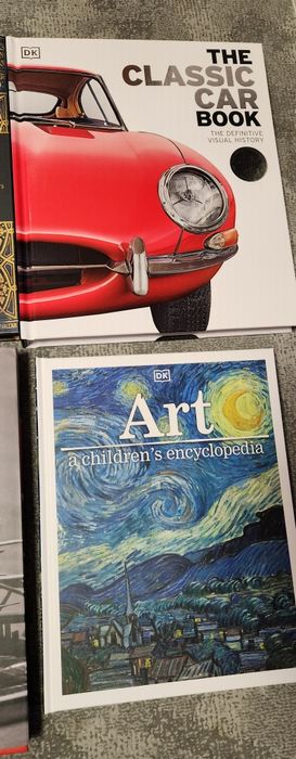 Carti ilustrate in limba engleza