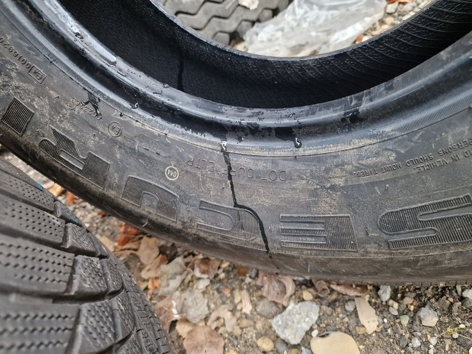 Anvelopă 215R14C marca Security