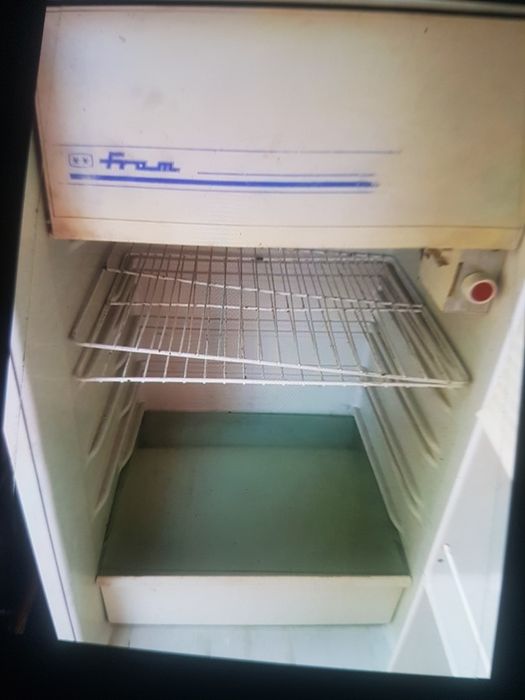 Lada frigorifica 12 v frigider congelator Siemens si Fram