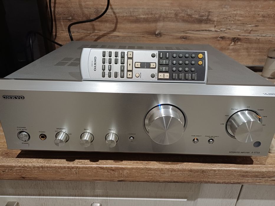 Усилвател ONKYO A-9755