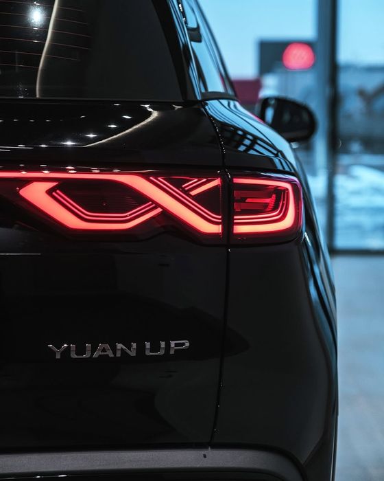 BYD Yuan Up Qora  Salon garantiyasi bor