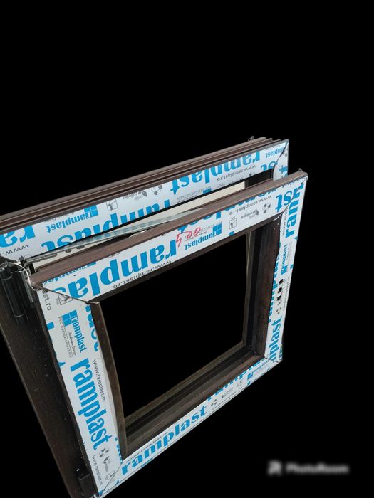 Ferestre baie PVC RAMPLAST Wange, Stejar , Alb