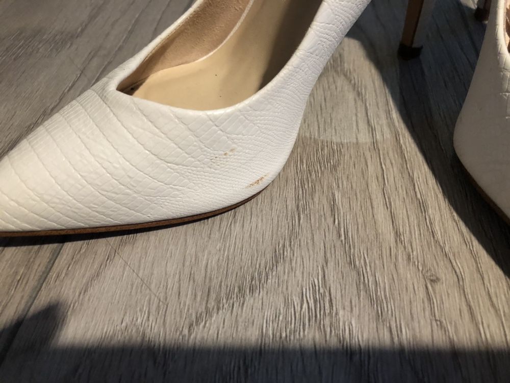 Pantofi Zara / Bershka marimea 36