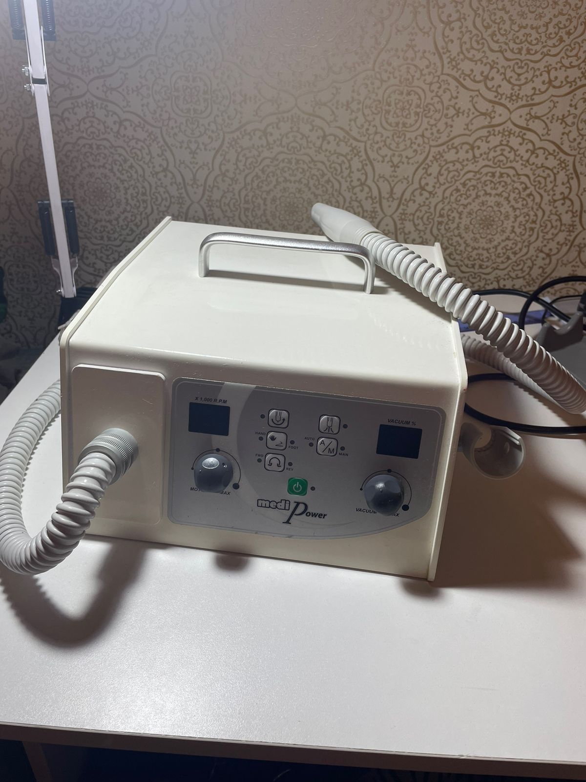 Педикюрный аппарат Medi Power.