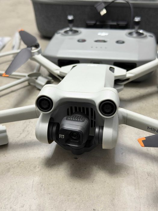дрон DJI Mini3Pro + RC-N1 + 2бат. + ND филтри + DJI Care Refresh и още
