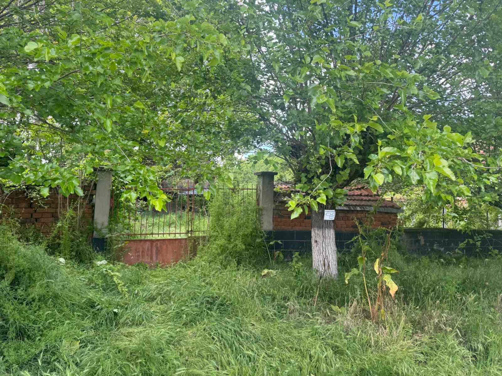 ПРОДАВА ДВУЕТАЖНА КЪЩА в с. Малорад, област Враца