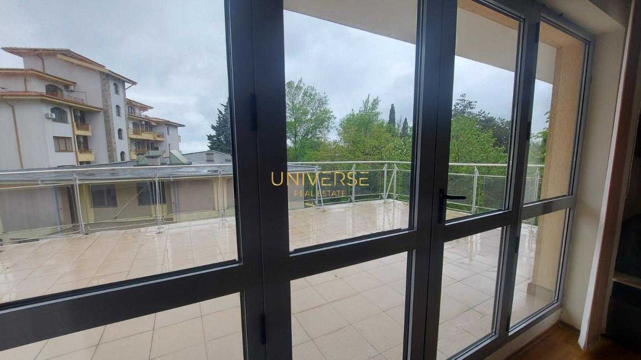 Продава се Тристаен апартамент в с. Равда, Област Бургас - 92 кв.м за 903 €/кв.м - Снимка #15