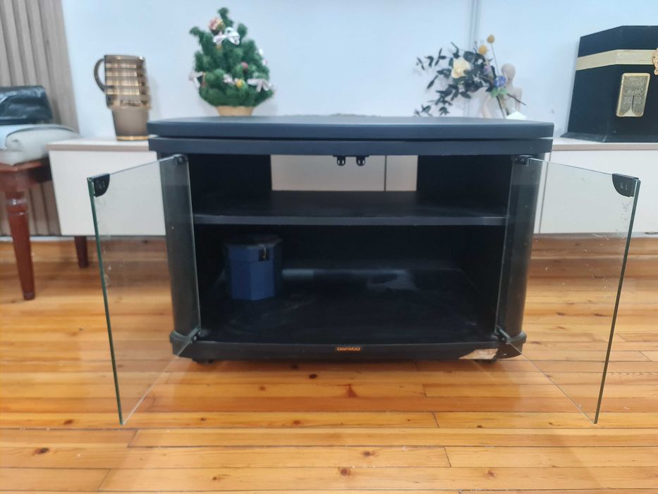 Тумба под телевизор