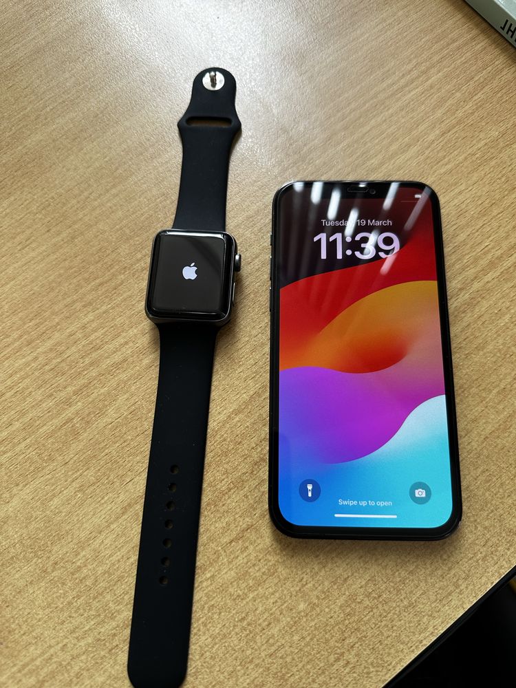 Iphone 12 pro + watch 3