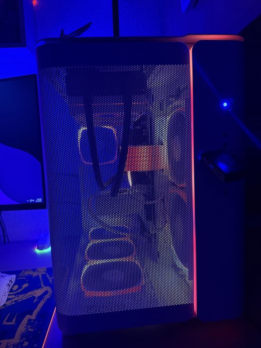 PC Gaming Ryzen 5 7600x RX 9060 XT 32 GB RAM 1TB SSD