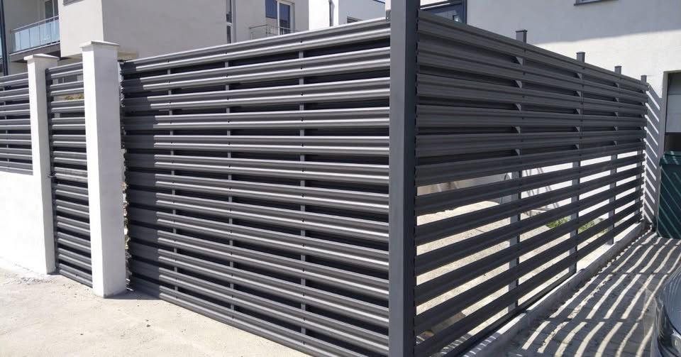 Sipca metalica premium si panouri jaluzea