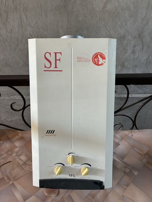Продам газовую колонку SF