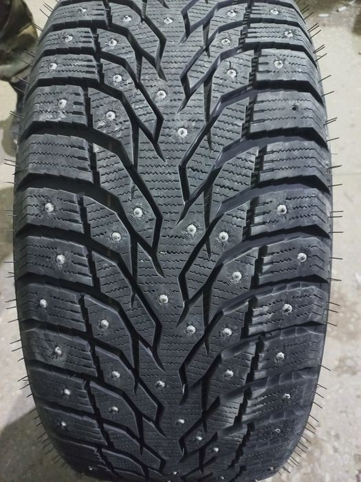 Продам резину на 19