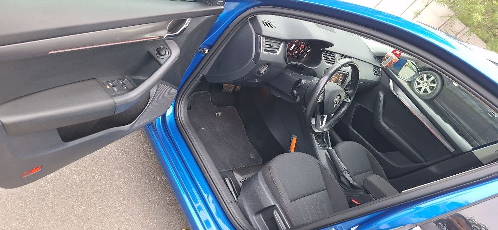 Skoda octavia an 2020 1.5 Tsi benzina E6 cutie DSG(stare ireproșabila)