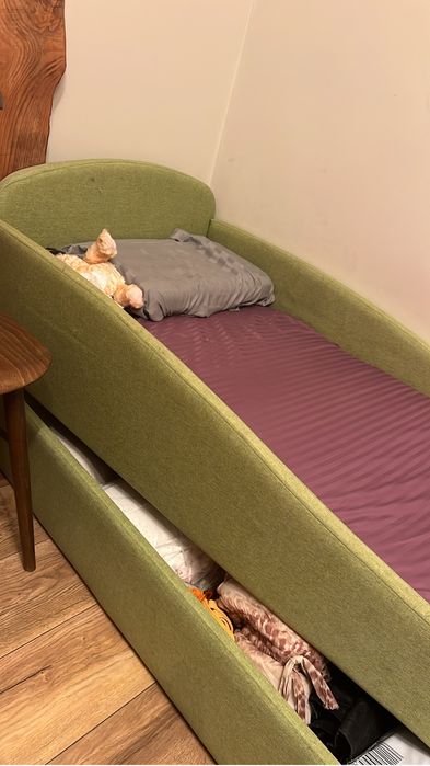 Кроватка с бортиками мягкая 160 см