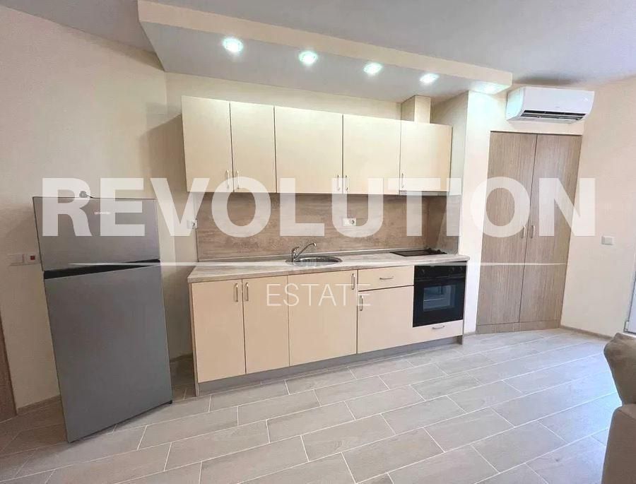 Едностаен апартамент в района на Победа!