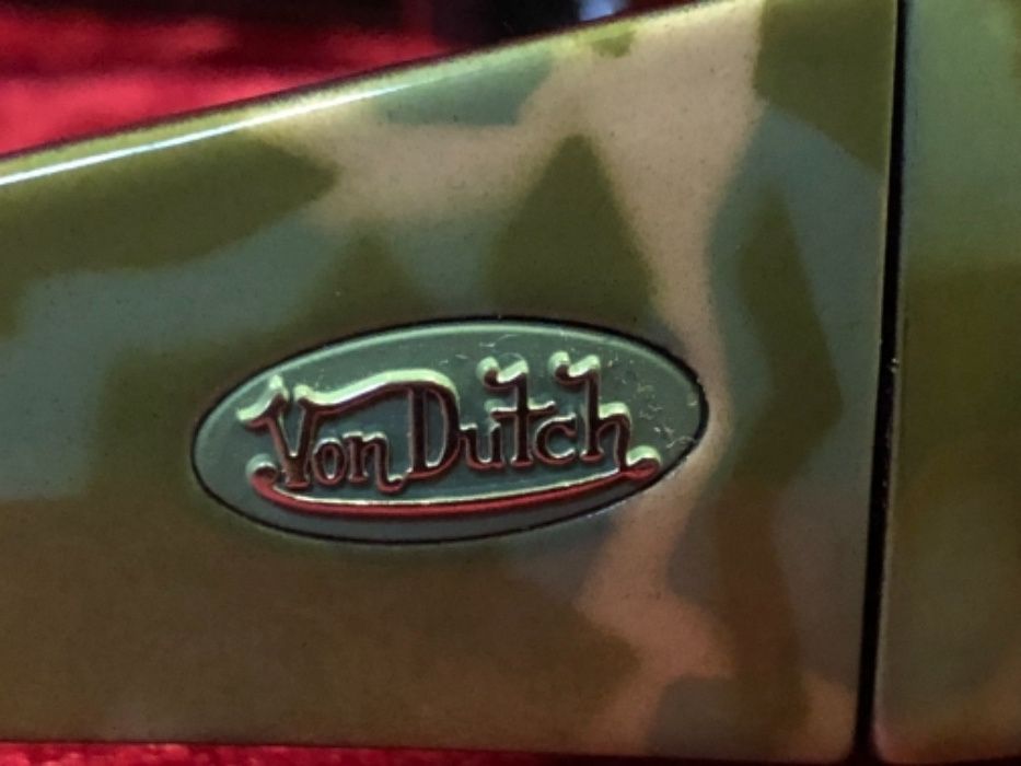 Оригинални слънчеви очила VON DUTCH!