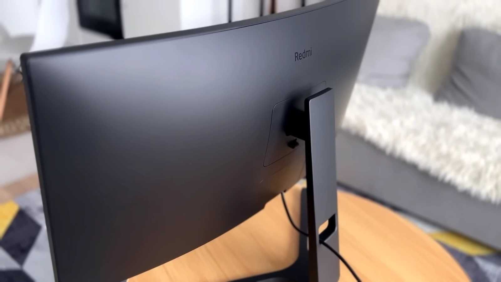 Игровой монитор Xiaomi Curved Gaming Monitor