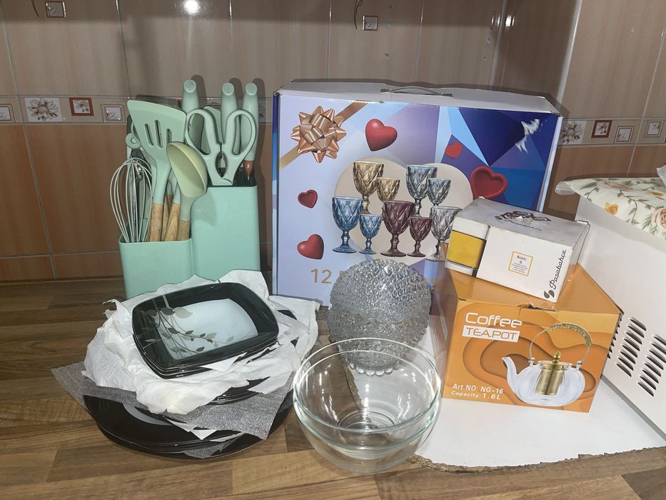Продам посуду, бокалы, чайники,рюмки
