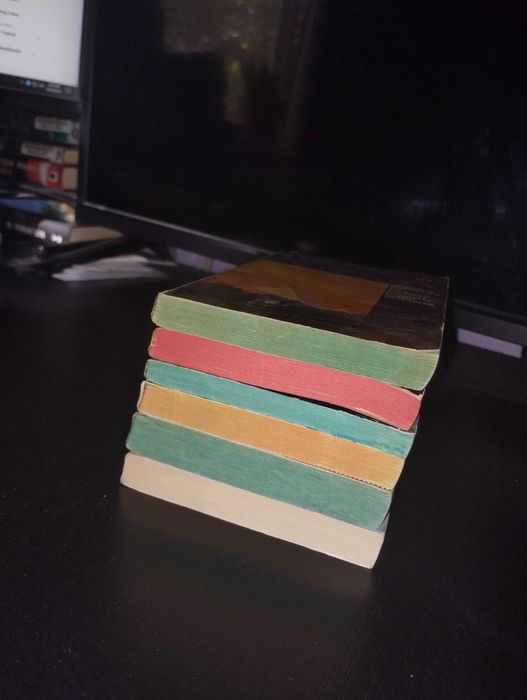 English Books Hardcovers New - Vintage/ Science Fiction / Fantasy