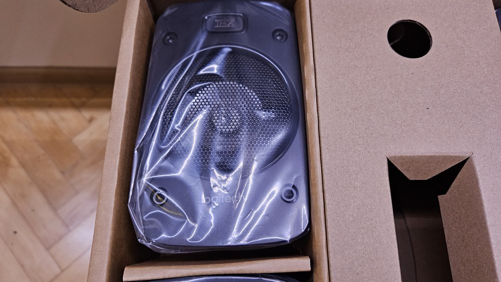 Нови сателитни тонколонки от Logitech Z906