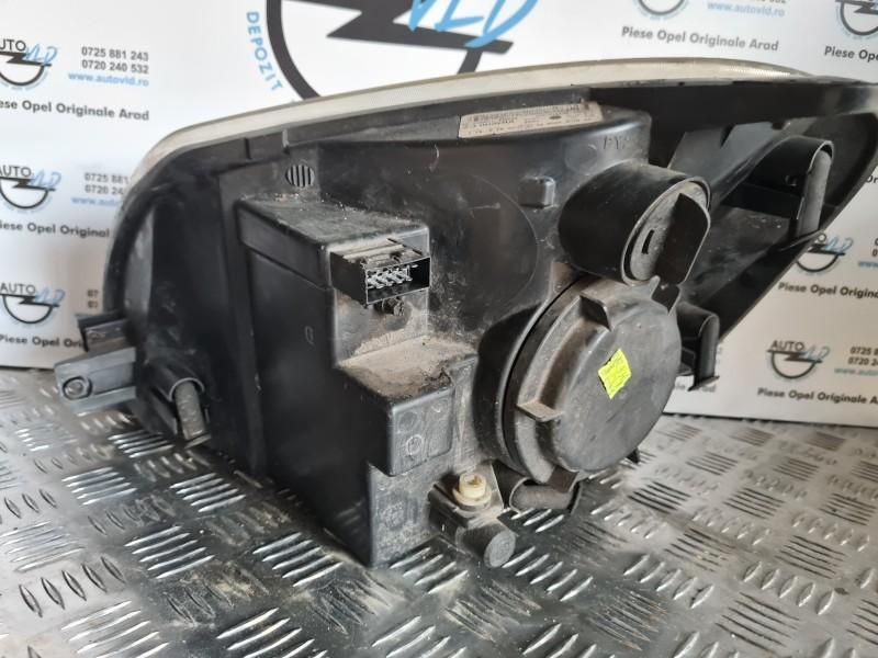 Far dreapta facelift Citroen Berlingo