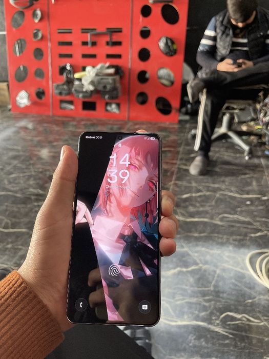 S21 5G sotiladi 8/256