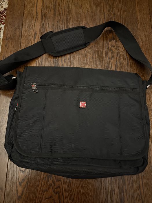 geanta laptop noua
