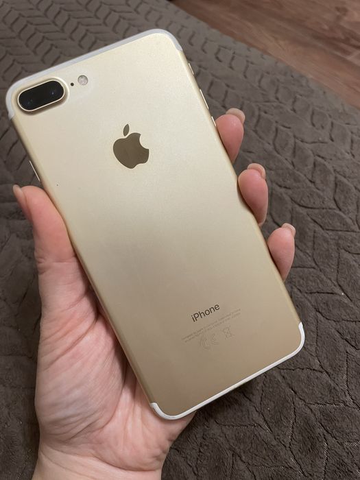Продам iPhone 7 plus