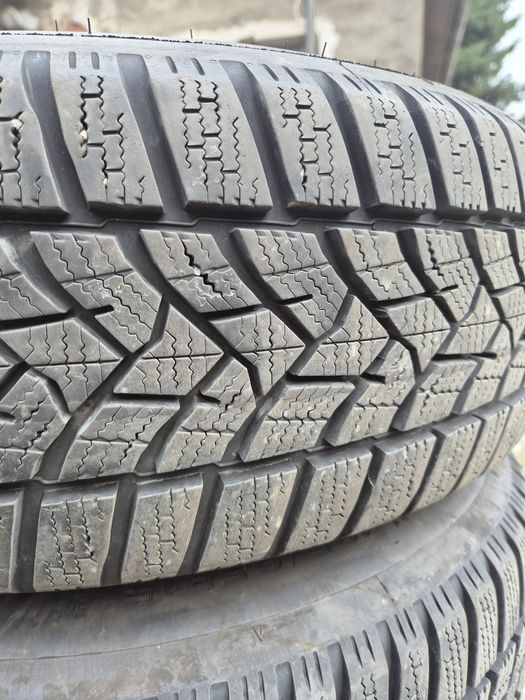 4бр. 195/65/15 зимни гуми Dunlop Winter sport 5