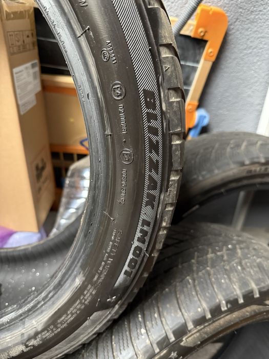 Anvelope  Bridgestone 225/45/R18 rft iarna