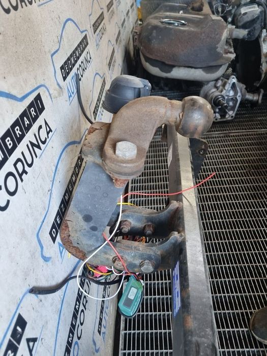 Carlig remorcare Dacia Duster II 2018 - 2021 SUV 4 Usi (1306)