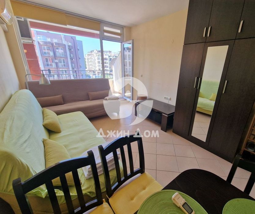 Продава се Едностаен апартамент в к.к. Слънчев бряг - 42 кв.м за 1155 €/кв.м - Снимка #3