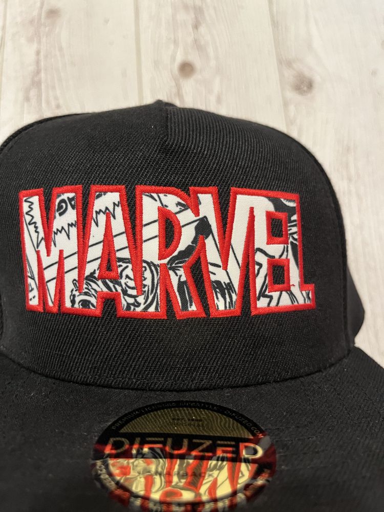 шапка Марвъл Marvel