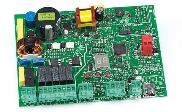 Placa electronica E045 pentru motoare porti batante Faac