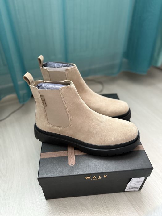 Walk London Callum Chelsea cizme piele intoarsa bej marimea 43 noi