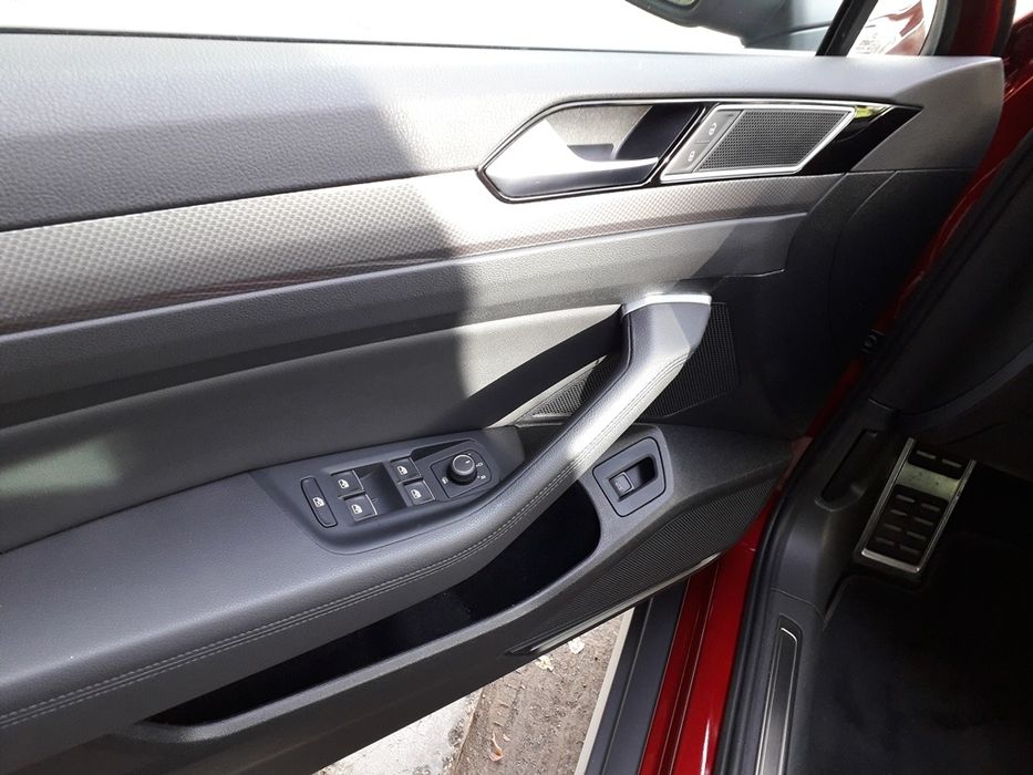 VW Passat Alltrack B8 Auto 190CP