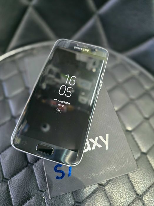 Samsung Galaxy S7 - Black - RAM 4GB / 64GB