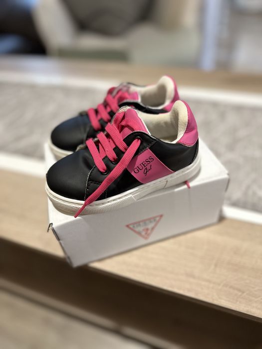 Детски маратонки guess