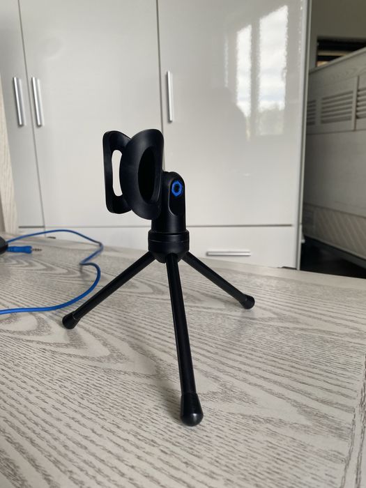 Microfon Trust Cu Tripod