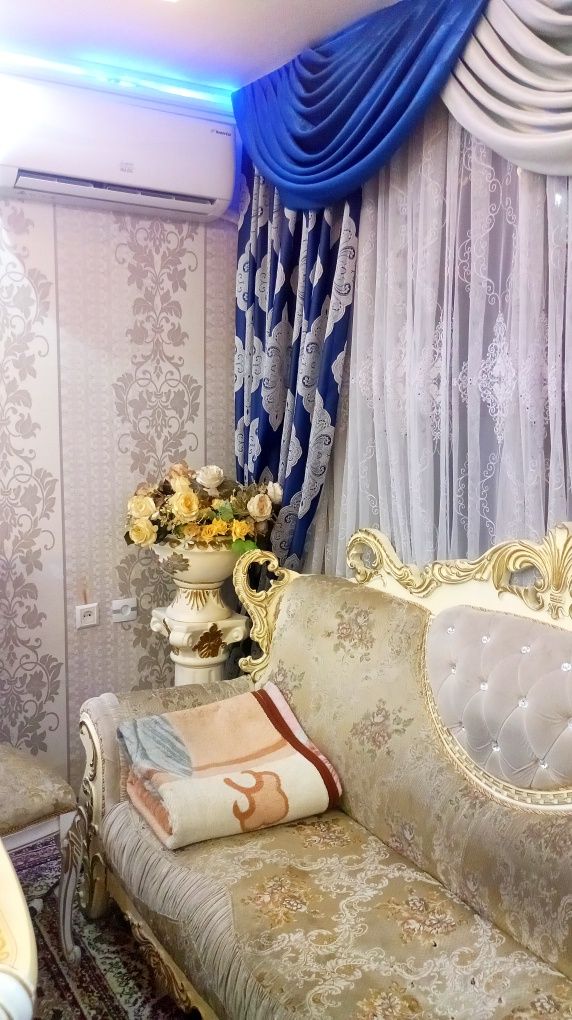 3ком.3этаж Чиланзар 23кв-л.Базар Фархадский.С ремонтом,обстановка