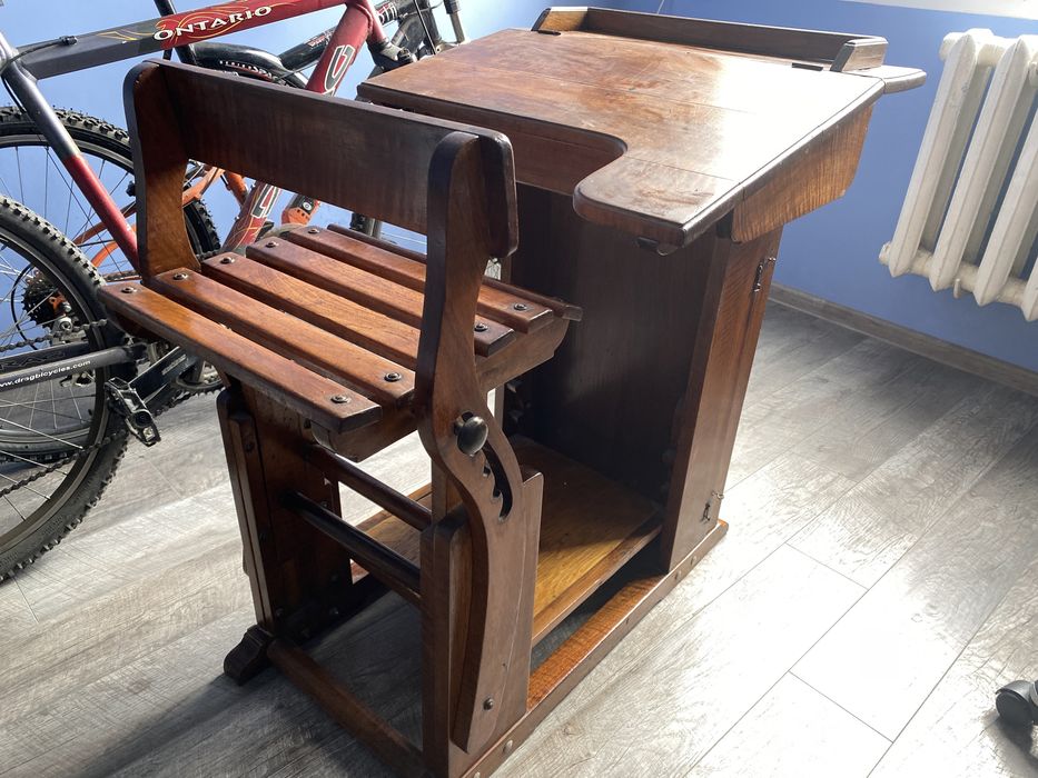 Автентичен чин-писалище от масив